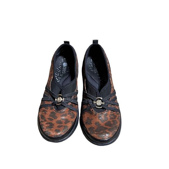 Bzees Rosie Size 7 Leopard Cheetah Print Slip On Comfort Shoes Flats - Picture 5 of 6